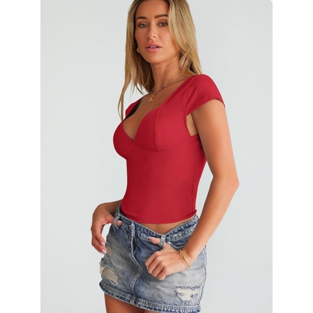 Trendy Queen Womens Red Deep V Neck Top Small NWT Clubwear Baddie Sexy Chic